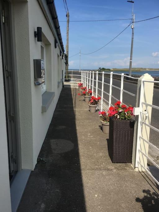 2 Quay Road, Killala. Stunning Sea Front Cottage Eksteriør bilde