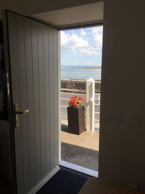 2 Quay Road, Killala. Stunning Sea Front Cottage Eksteriør bilde