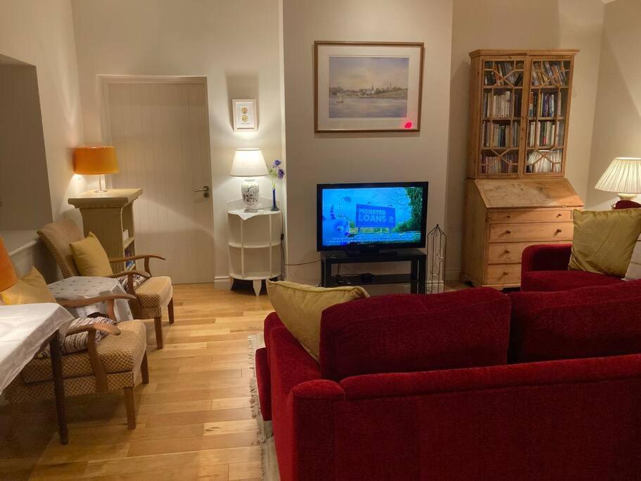 2 Quay Road, Killala. Stunning Sea Front Cottage Eksteriør bilde