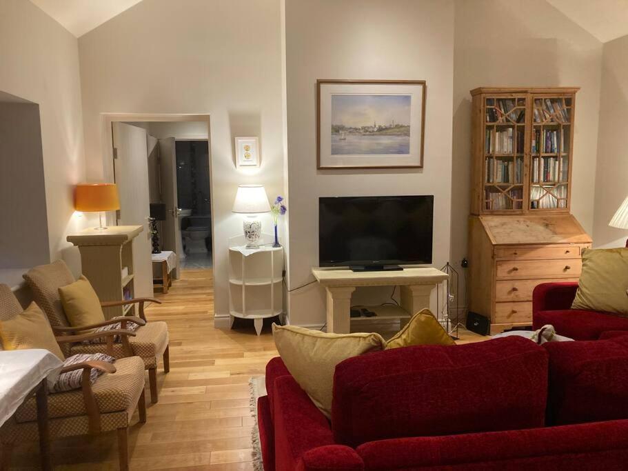 2 Quay Road, Killala. Stunning Sea Front Cottage Eksteriør bilde